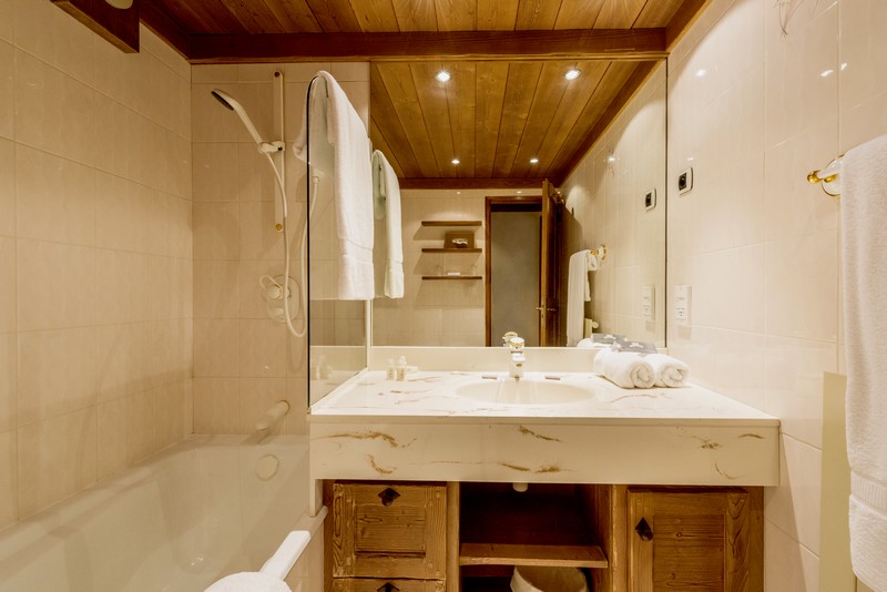 Luxe room